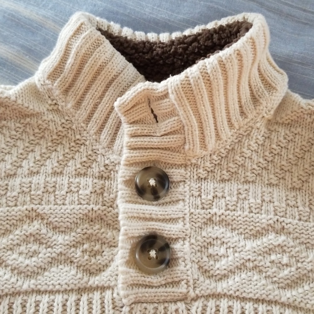 Sweater - Picture 3 of 3